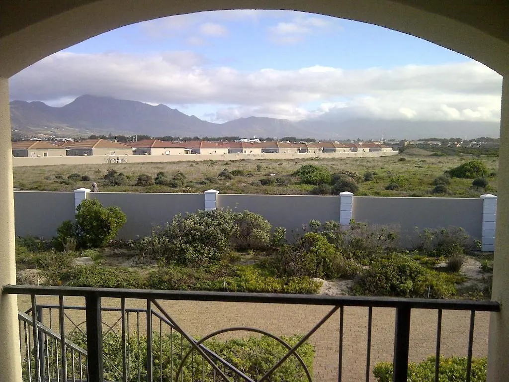 Villa D'Algarve Muizenberg Apartment